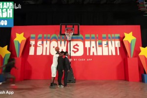 “这就是普通人与NBA的区别，摸不到，真的摸不到”